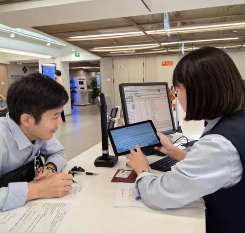 AI咨詢師上線上海徐匯“匯通辦”，政務(wù)服務(wù)大模型開啟智能新篇章